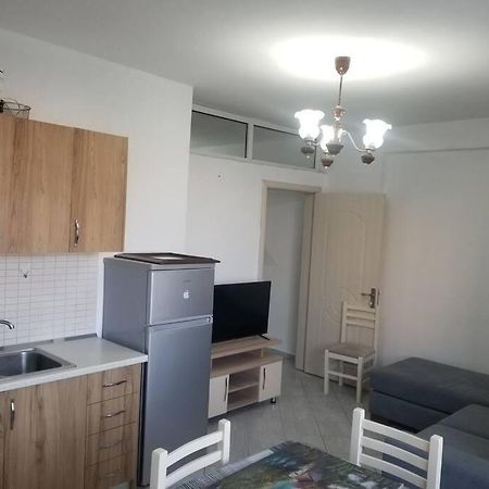 Kristi Home Дуррес Екстер'єр фото